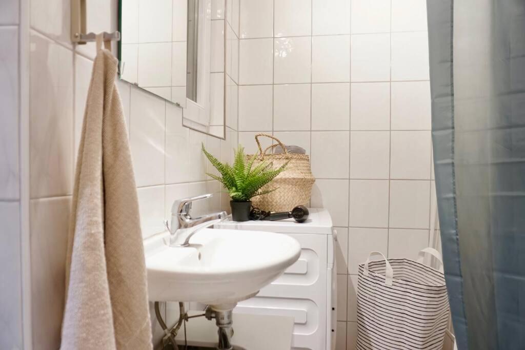 Gemutliches Kleines Studio-Apartment In Top Lage Nahe Karlsruhe Innenstadt Mit Klimaanlage Exterior foto